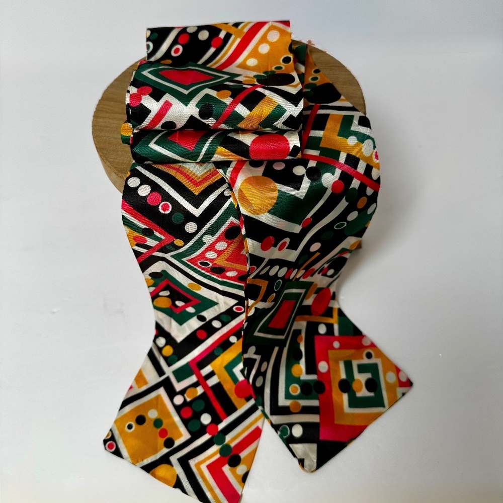 ✨ 3 for $45✨ Vintage Mod Geometric Silk Feel Scarf Black Red Green Gold 57”